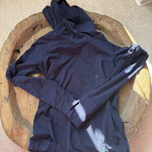 GapFit navy fitted hooded workout shirt thumb holes back zipper pocket women's S